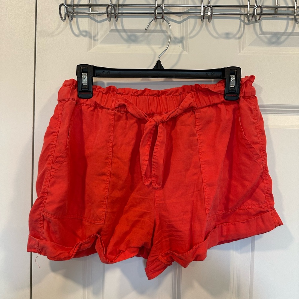 Watermelon pink paperbag shorts from Aerie